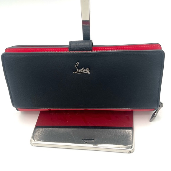 Christian Louboutin Authentic Calfskin Paloma Wallet - EUC - Picture 3 of 14